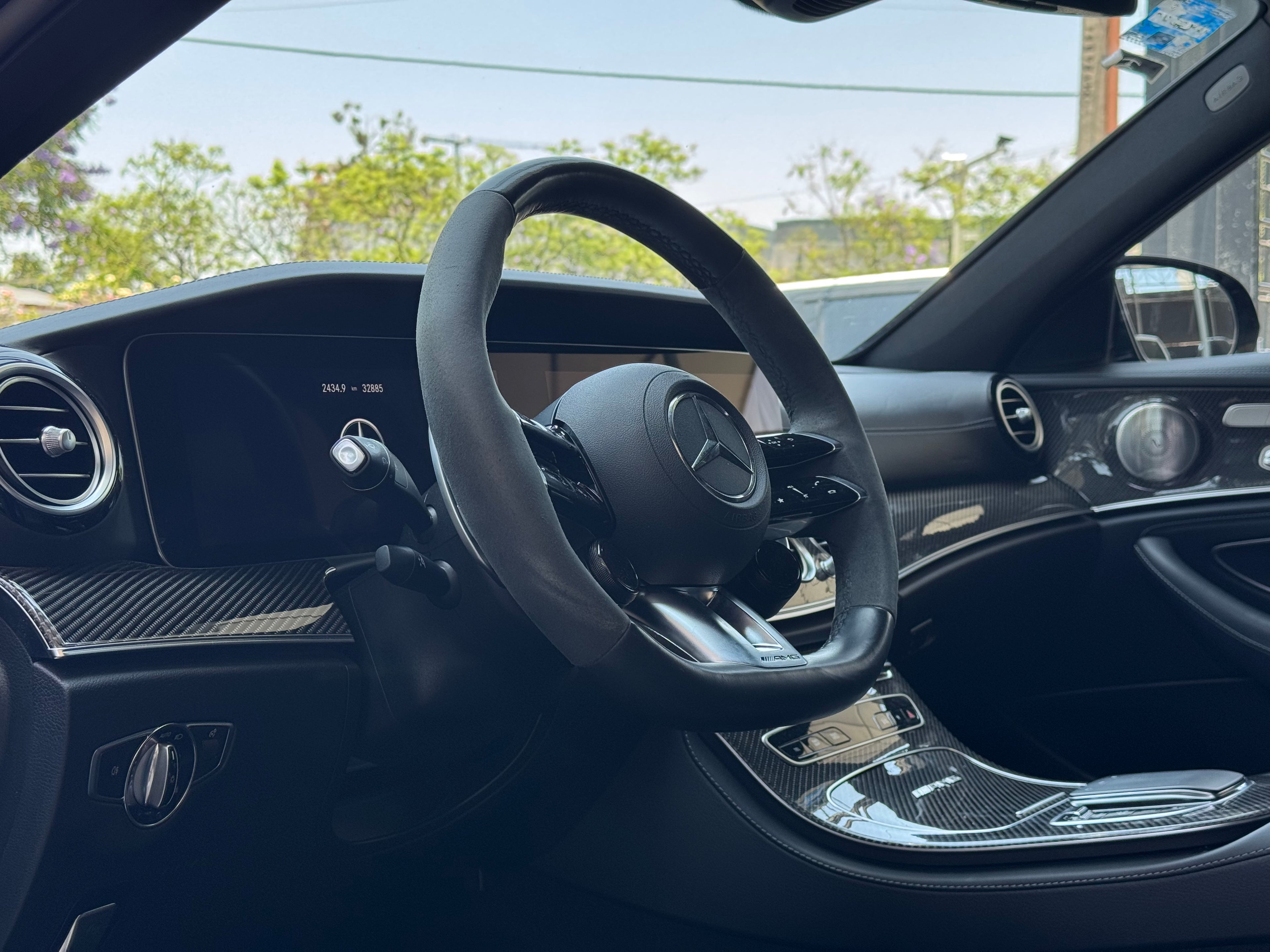 Mercedes Benz AMG E63S 2023