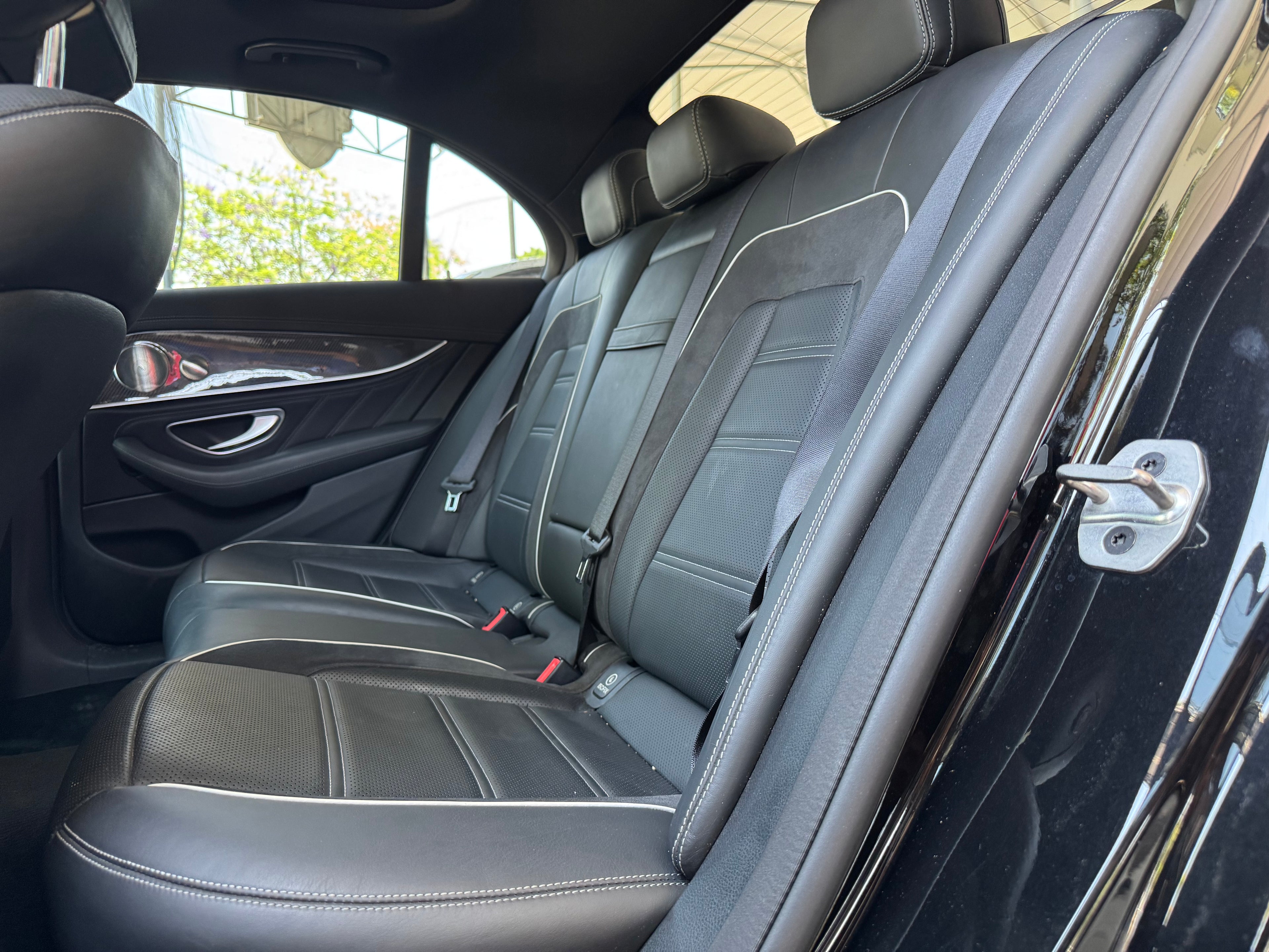 Mercedes Benz AMG E63S 2023