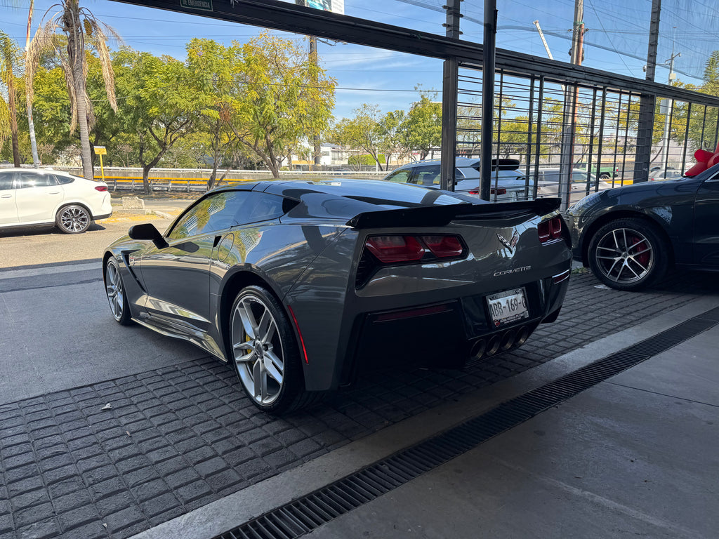 Corvette C7 2016