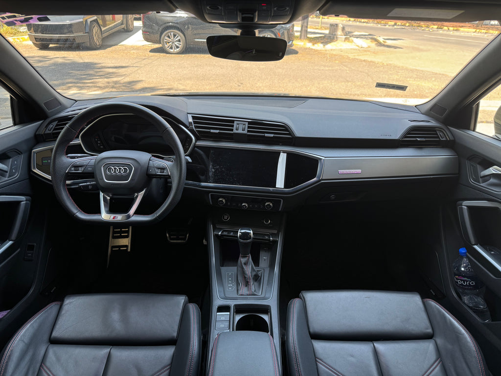 Audi Q3 S line 2024