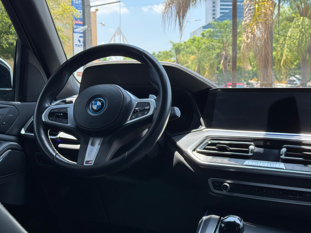 BMW X5 hibrido 2023