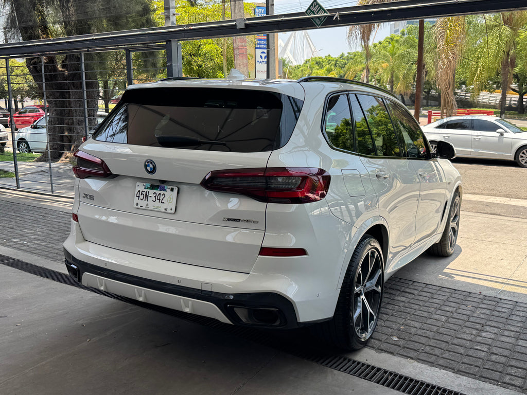 BMW X5 hibrido 2023
