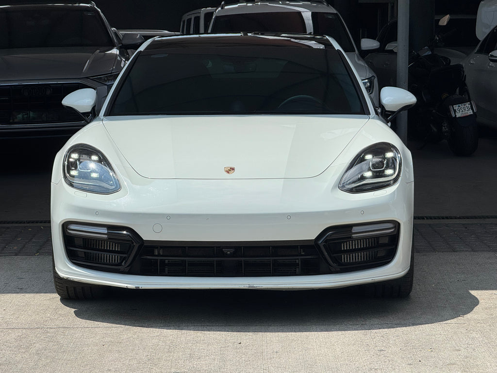 Porsche Panamera Hybrid 2017