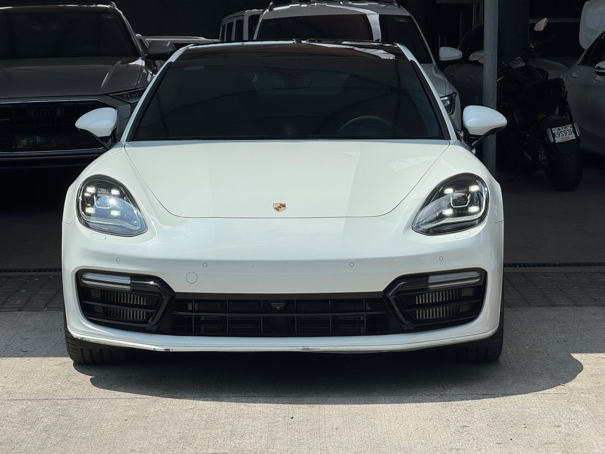 Porsche Panamera Hybrid 2017