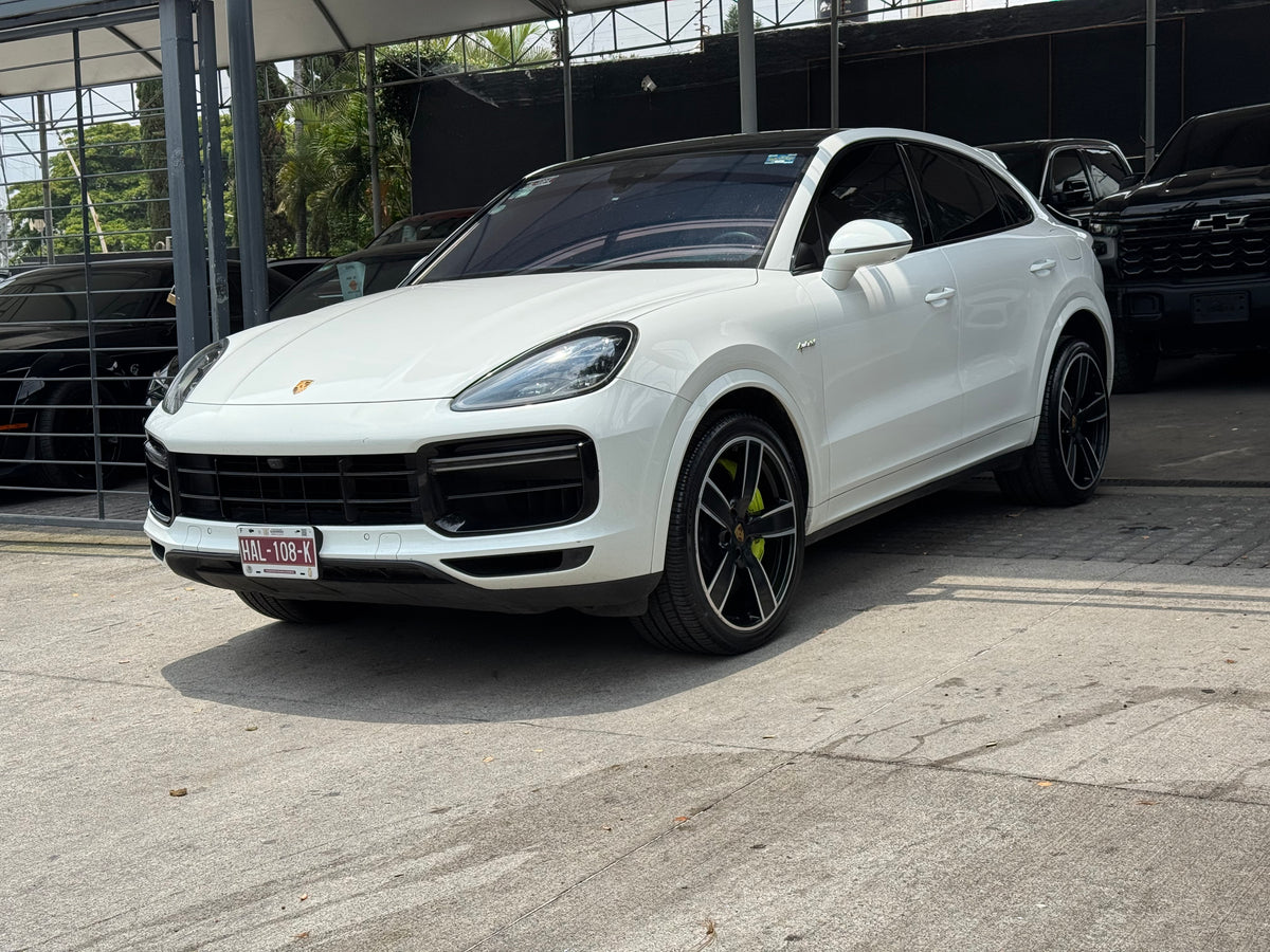 Porsche Cayenne turbo s 2020