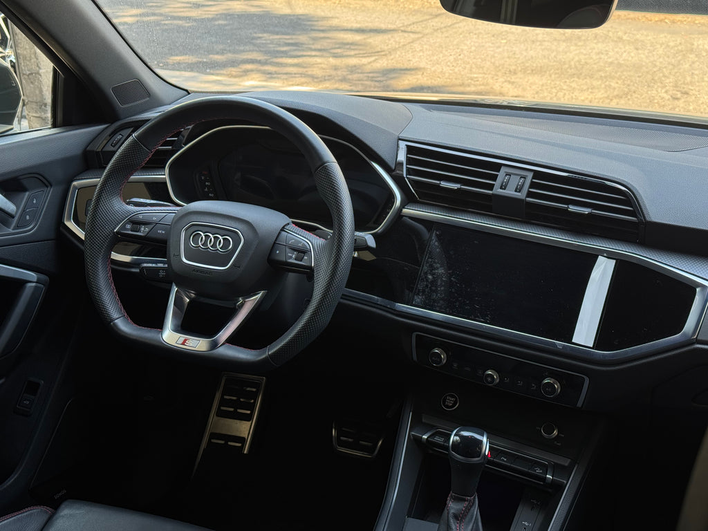 Audi Q3 S line 2024