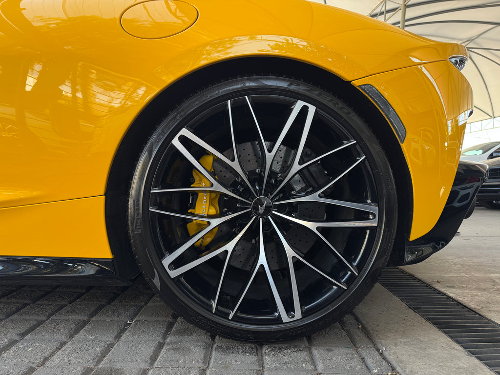 McLaren GT 2022