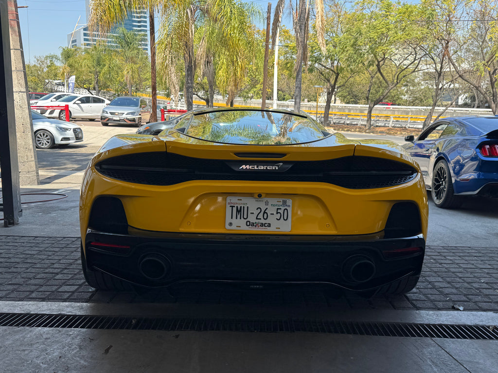 McLaren GT 2022