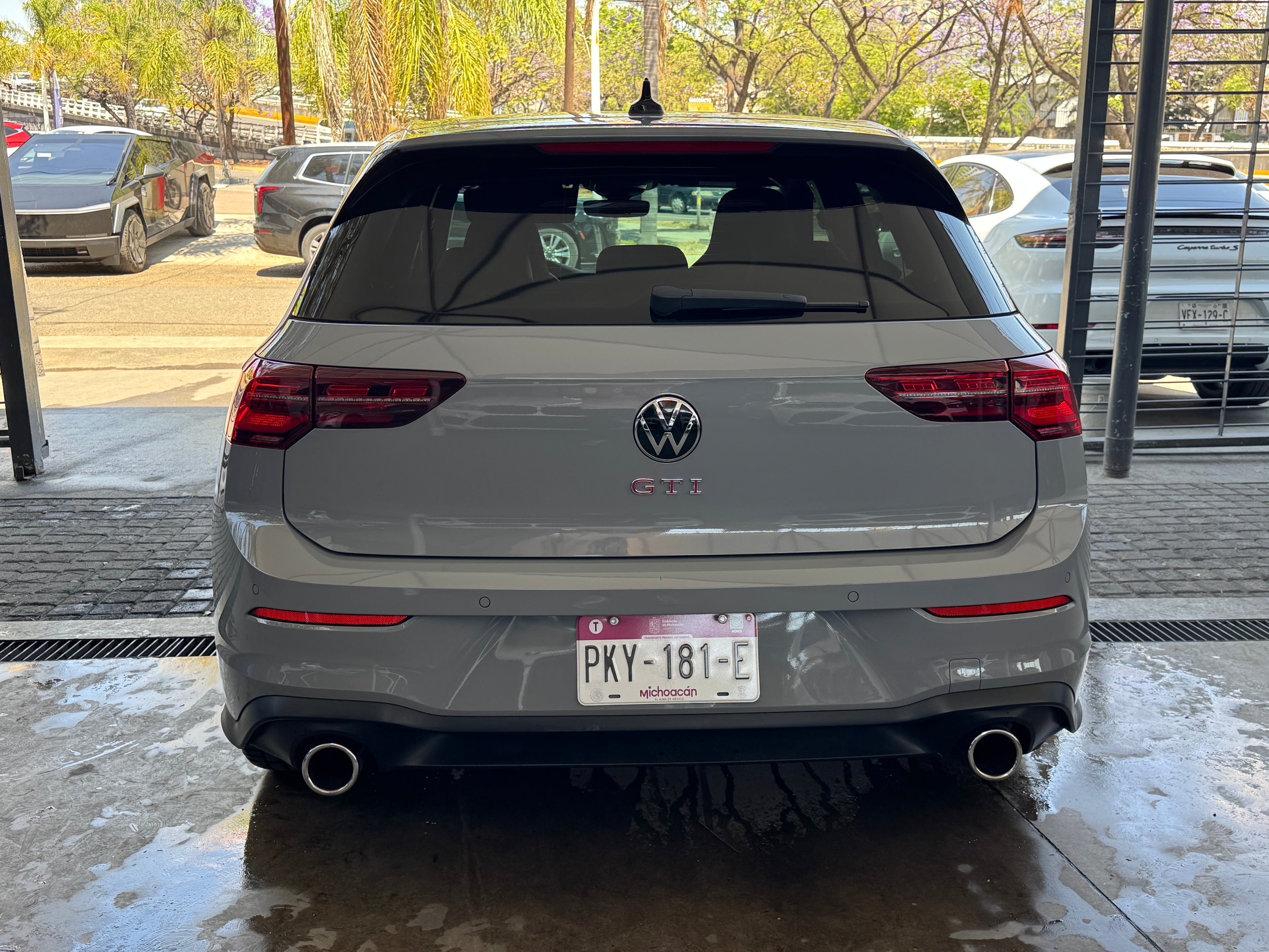 Volkswagen Golf GTI 2024