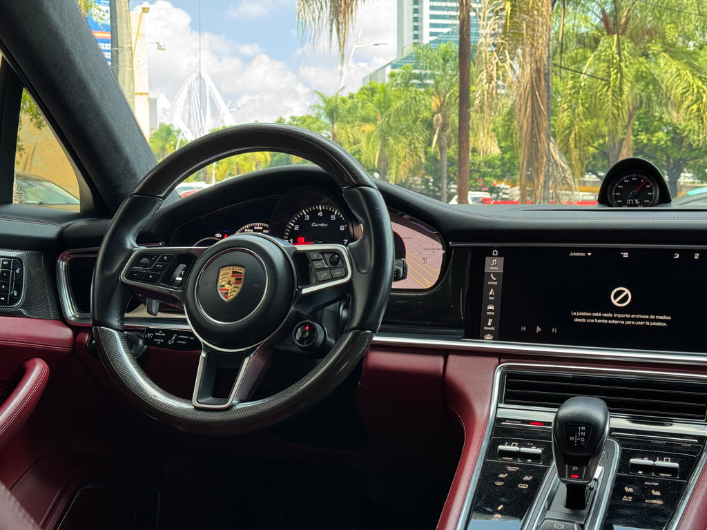 Porsche Panamera Hybrid 2017