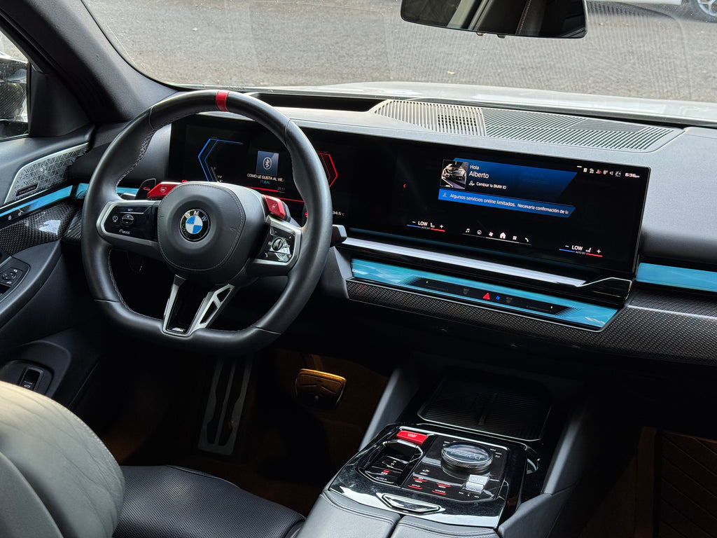 BMW M5 competición 2025
