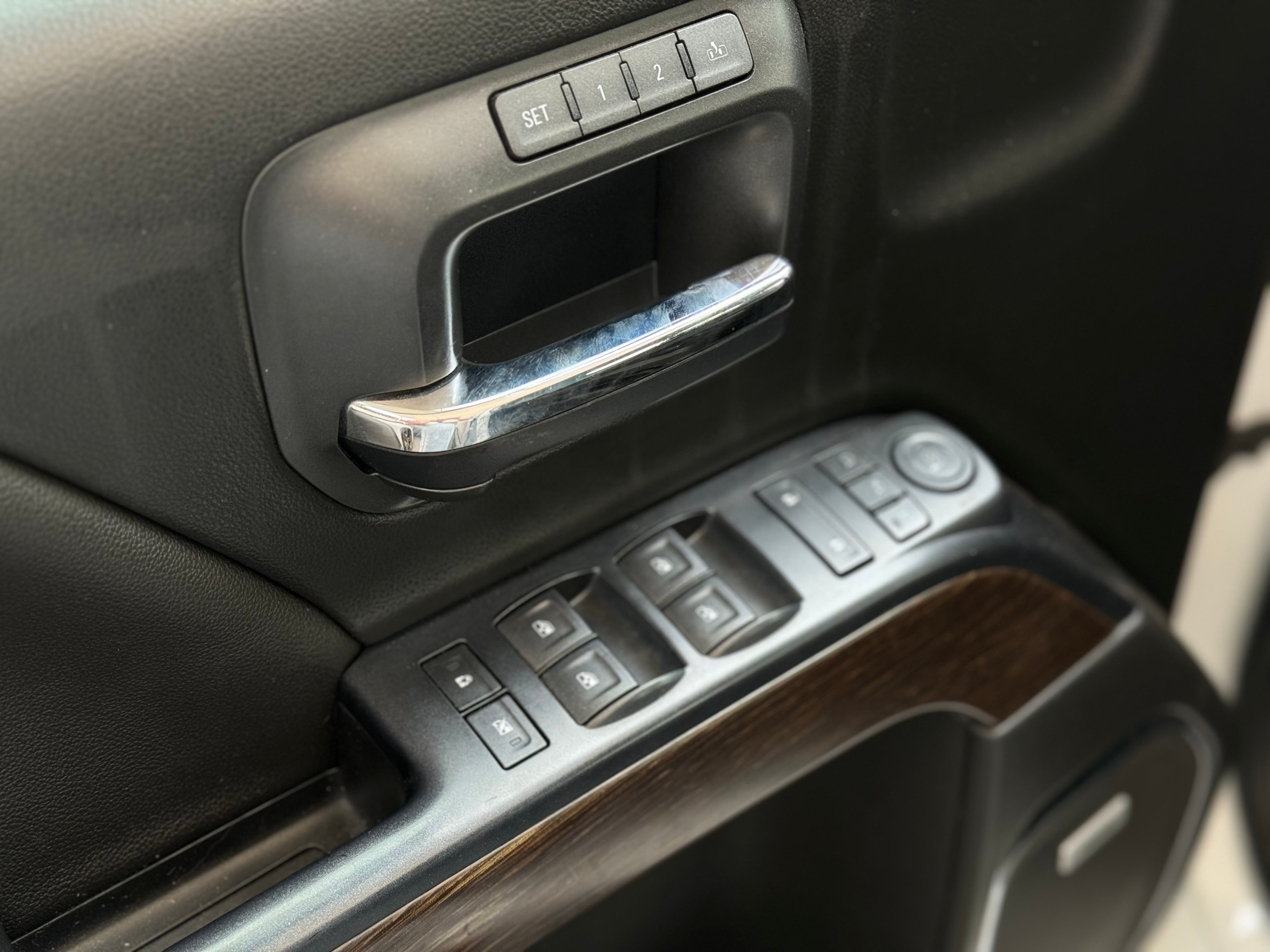 GMC Sierra Denali 2017