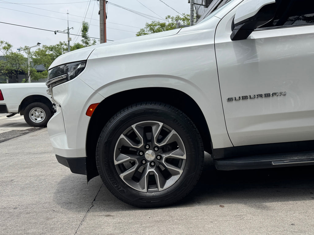 Chevrolet Suburban High country 2021