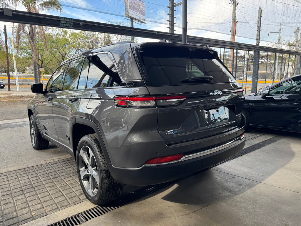 Jeep Grand Cherokee 4Xe 2025