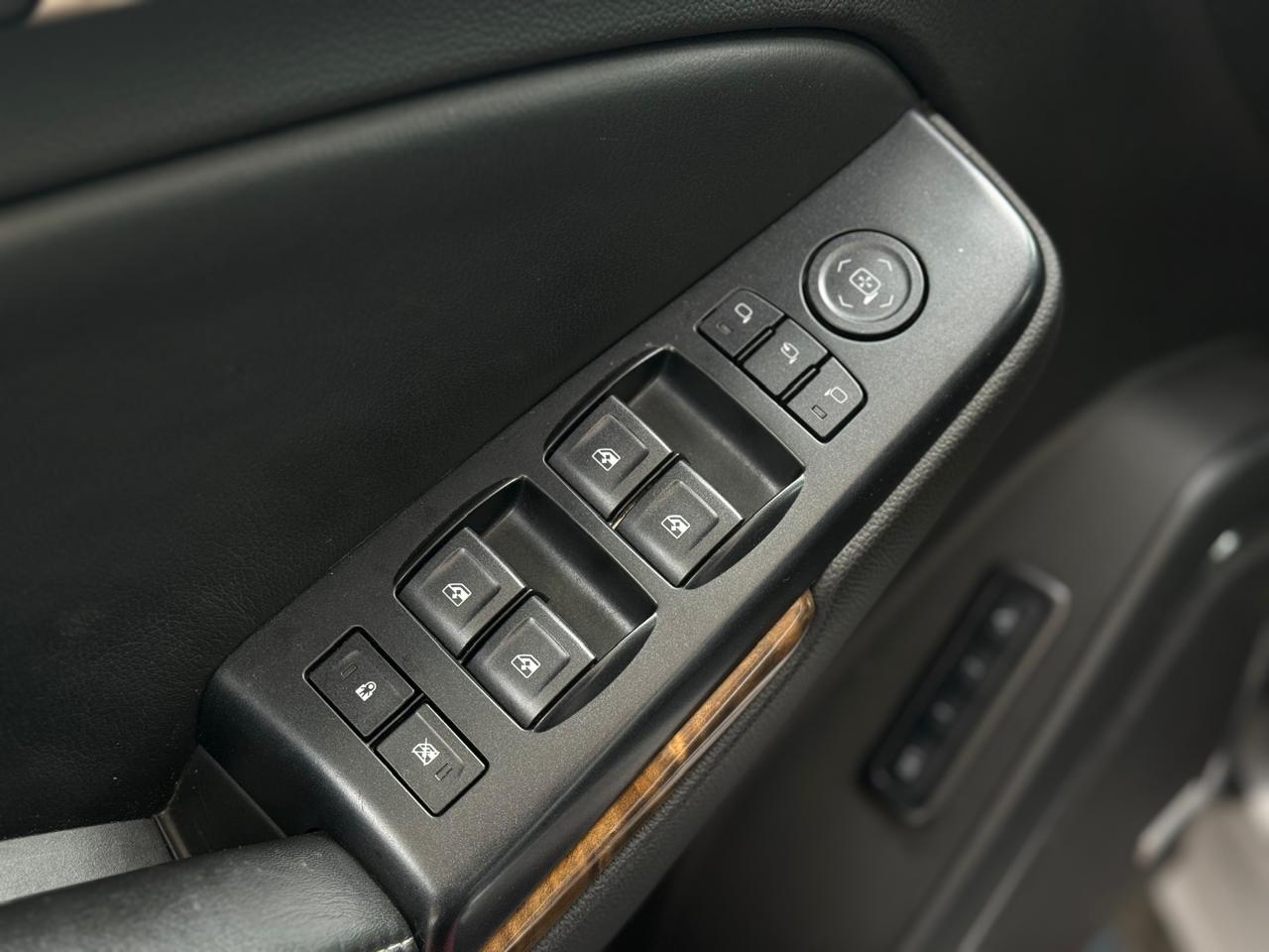 GMC Yukon Denali 2015