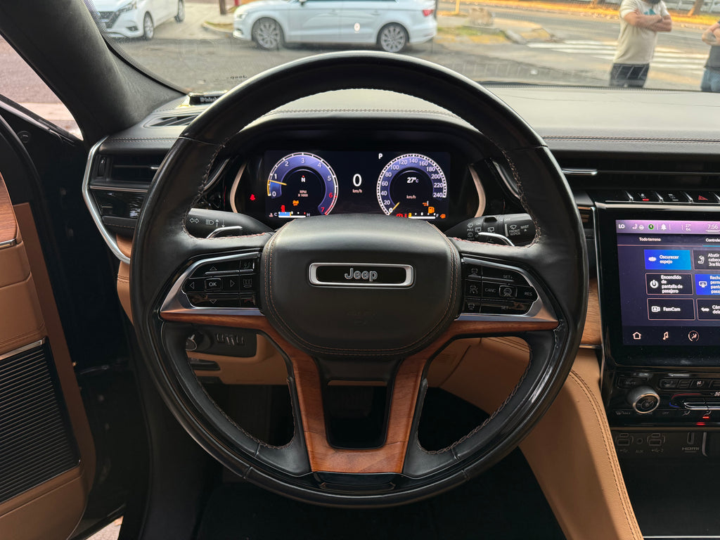 Jeep Grand Cherokee 2023