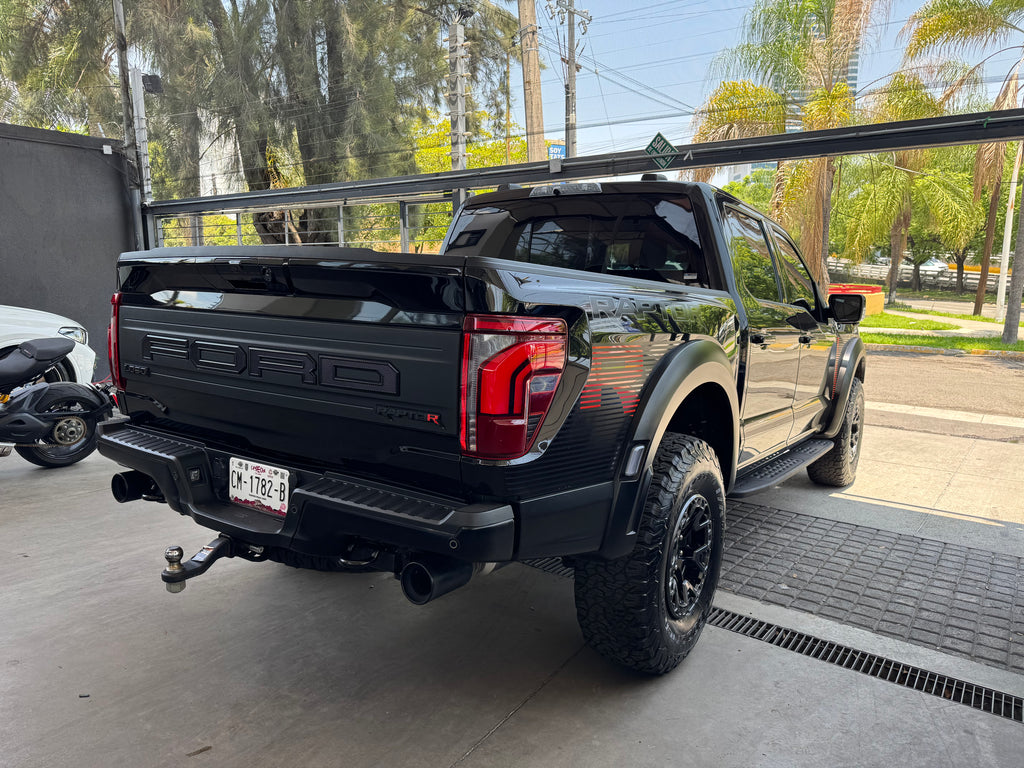 Lobo Raptor R 2024
