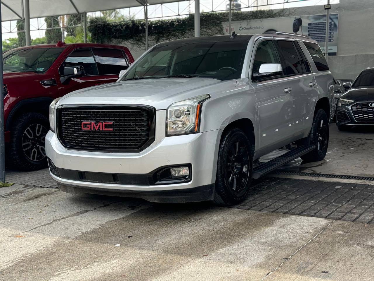 GMC Yukon Denali 2015