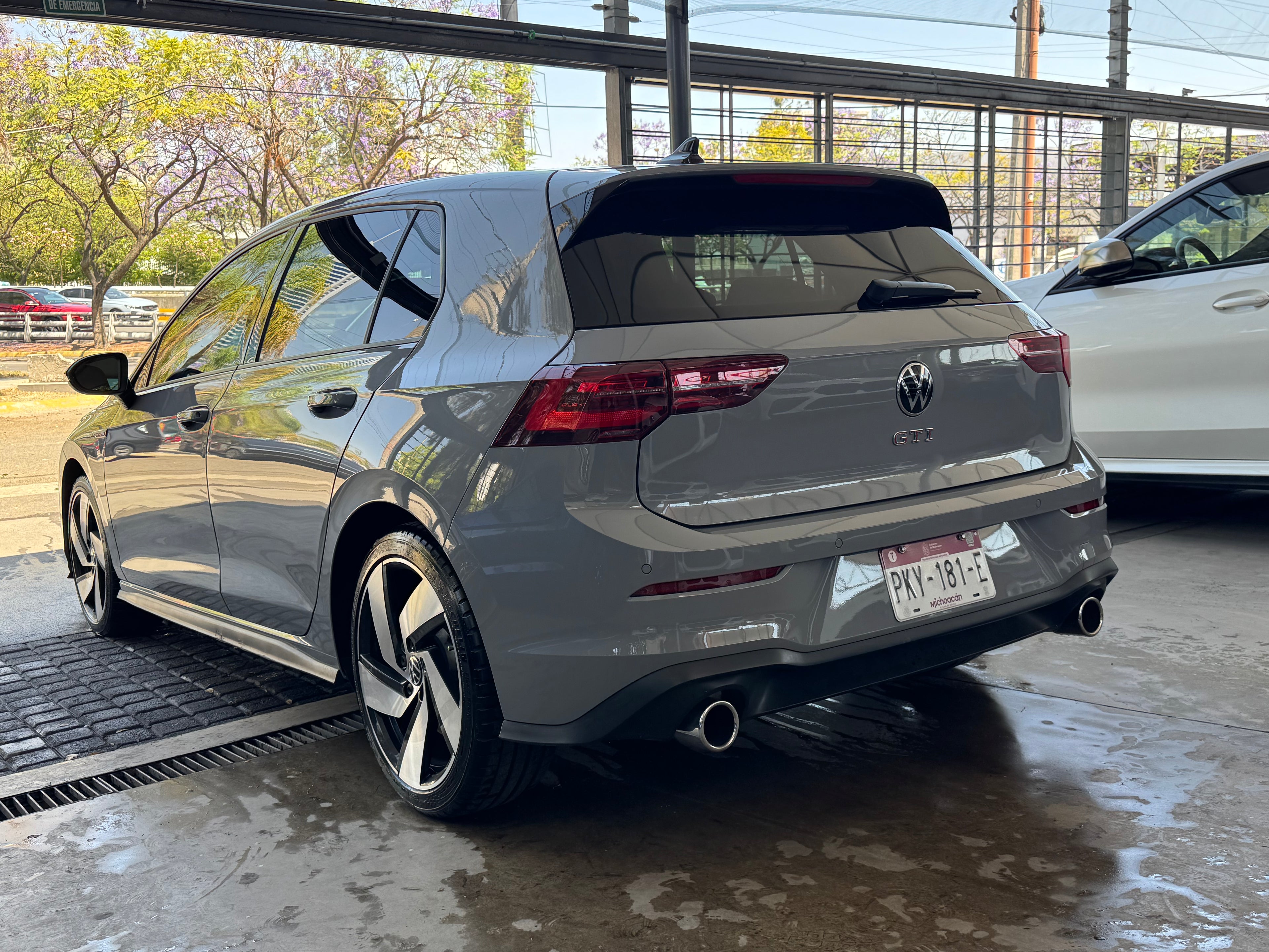 Volkswagen Golf GTI 2024