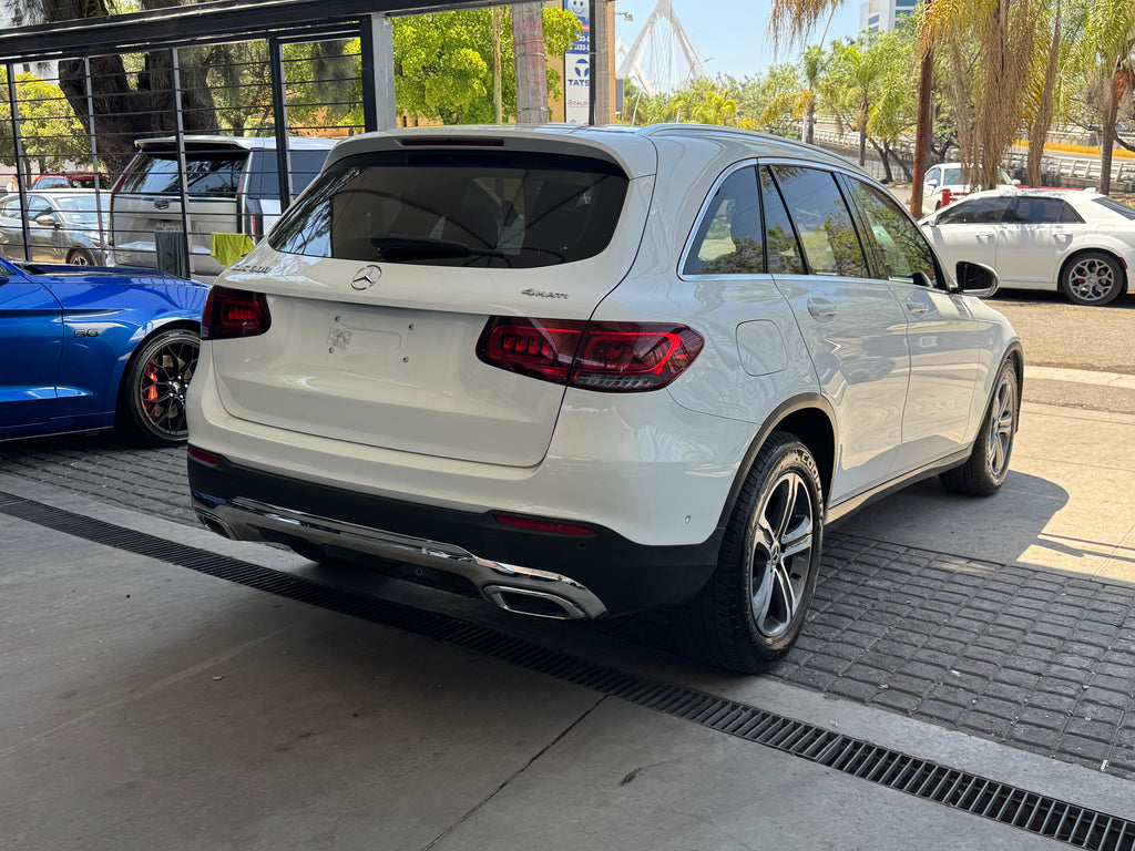 Mercedes GLC 300 2021