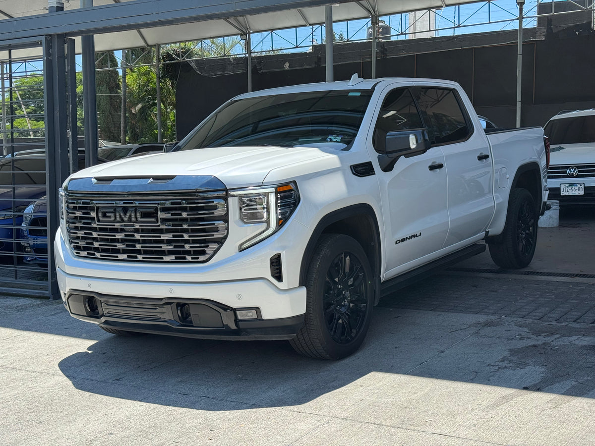 GMC Sierra Denali Ultimate 2024
