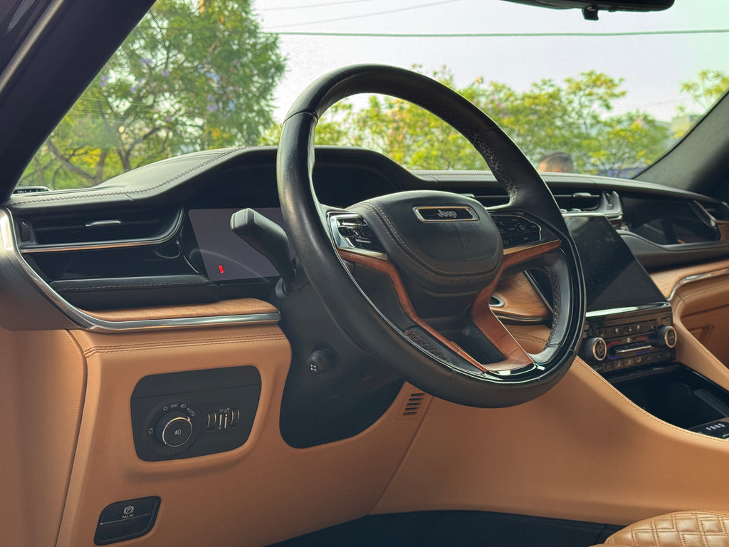Jeep Grand Cherokee 2023