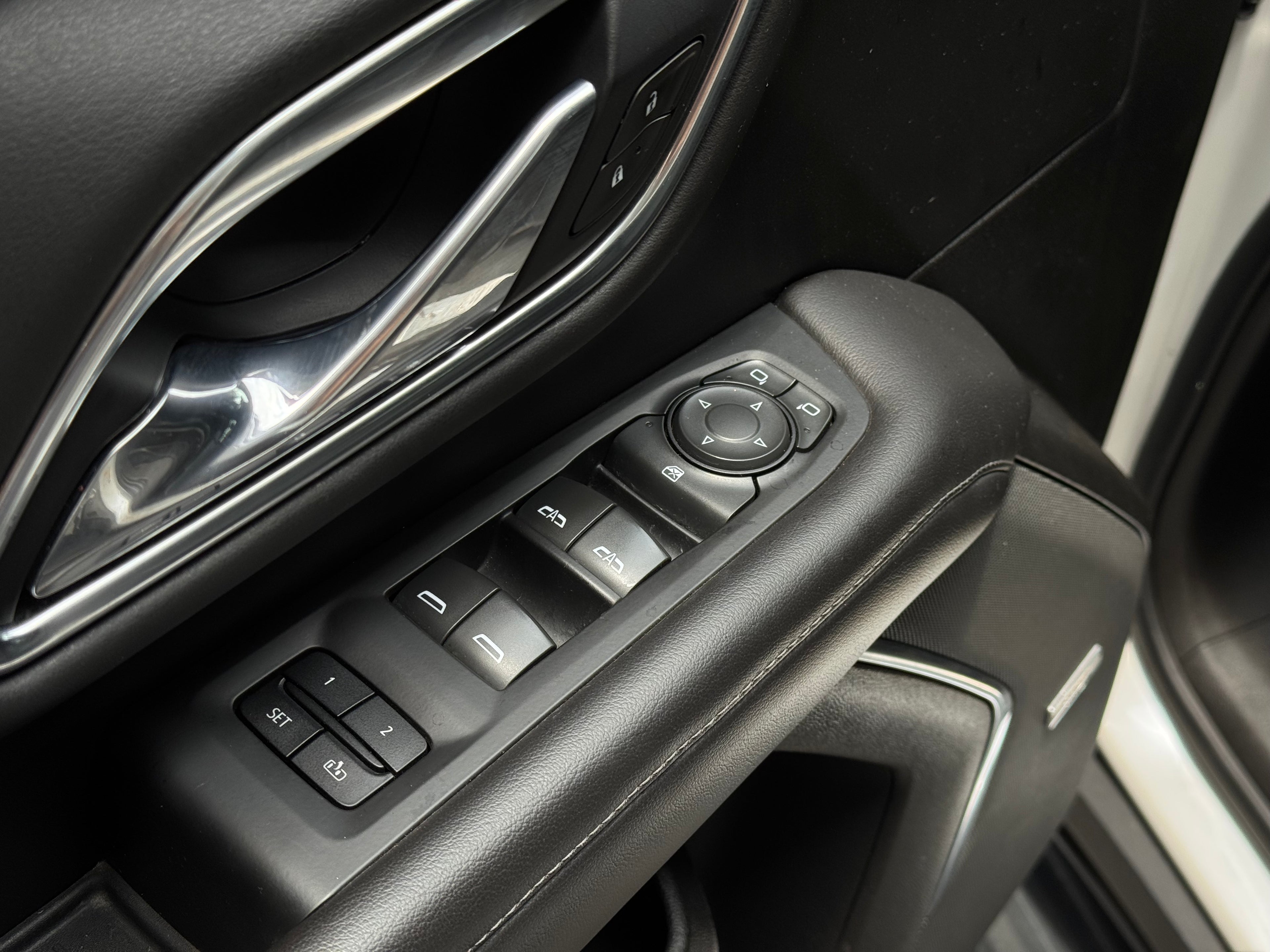 Chevrolet Suburban High country 2021