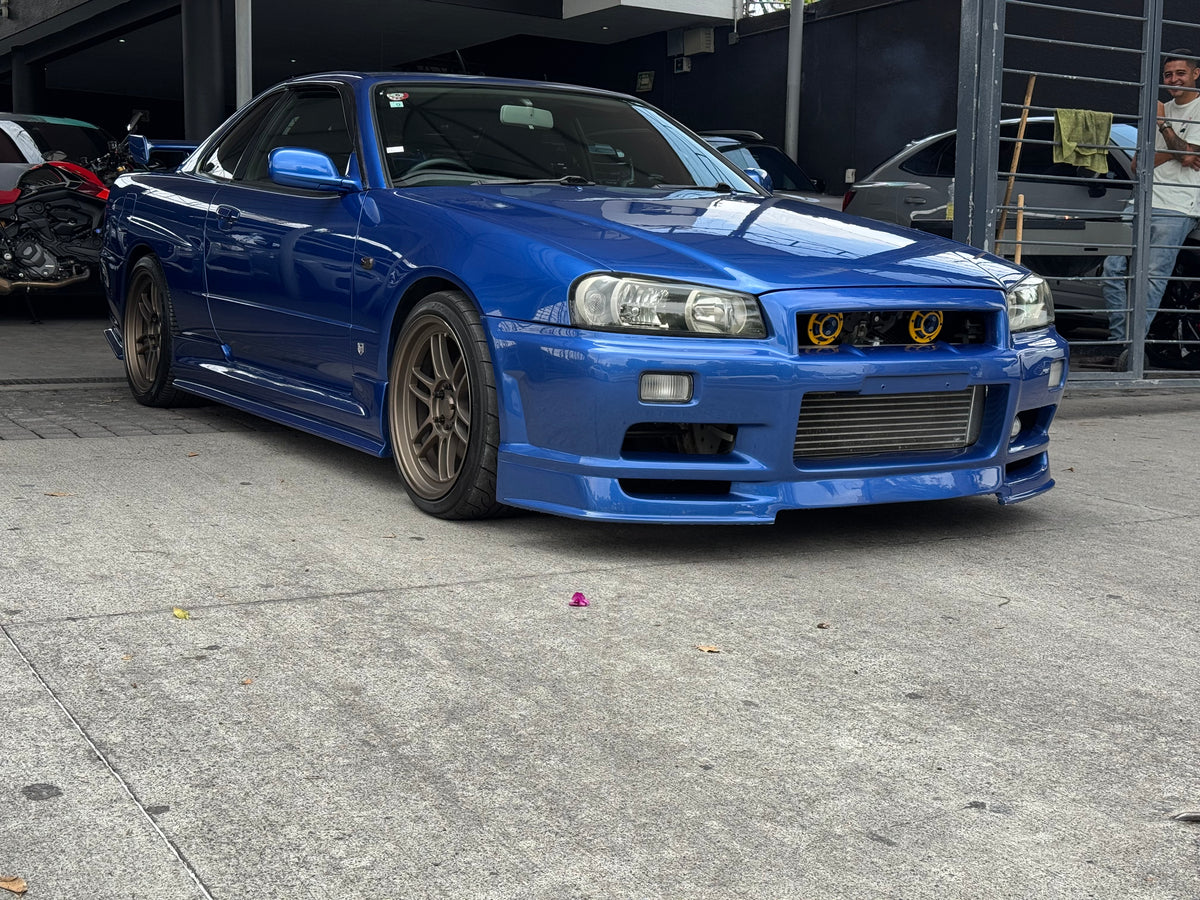 Nissan Skyline GT-R R34 2000