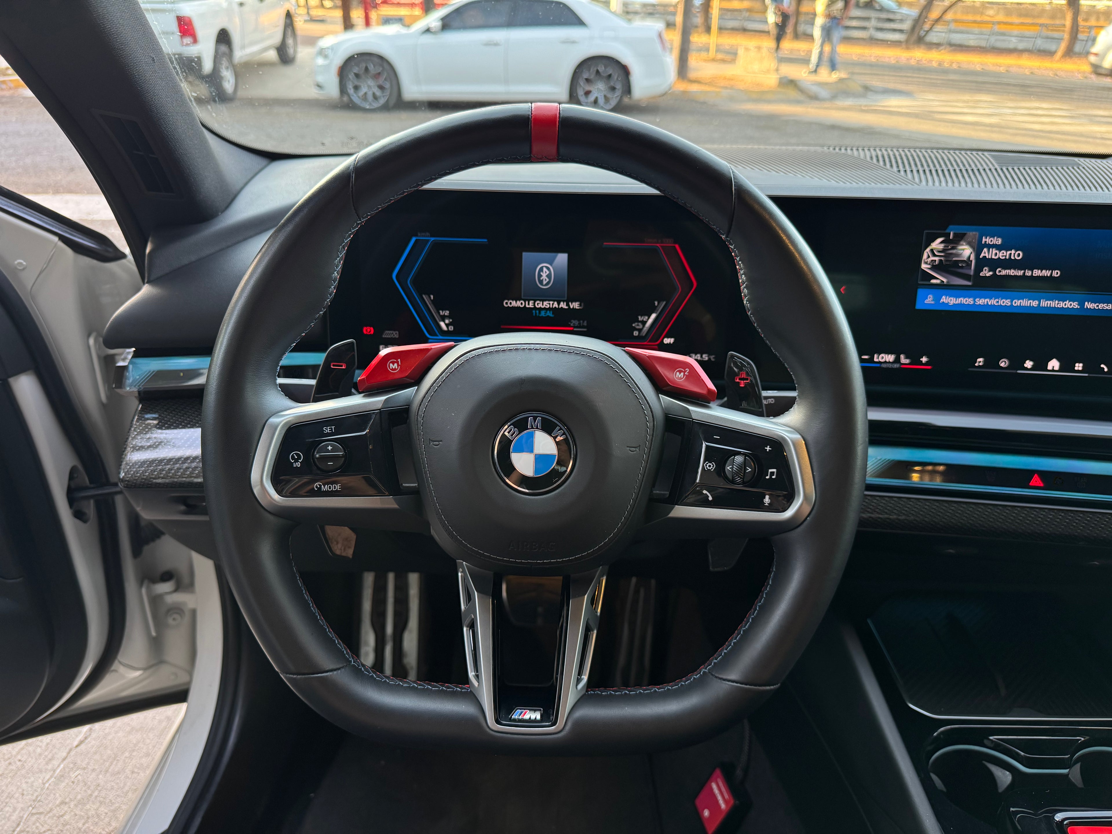 BMW M5 competición 2025