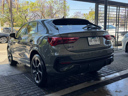 Audi Q3 S line 2024