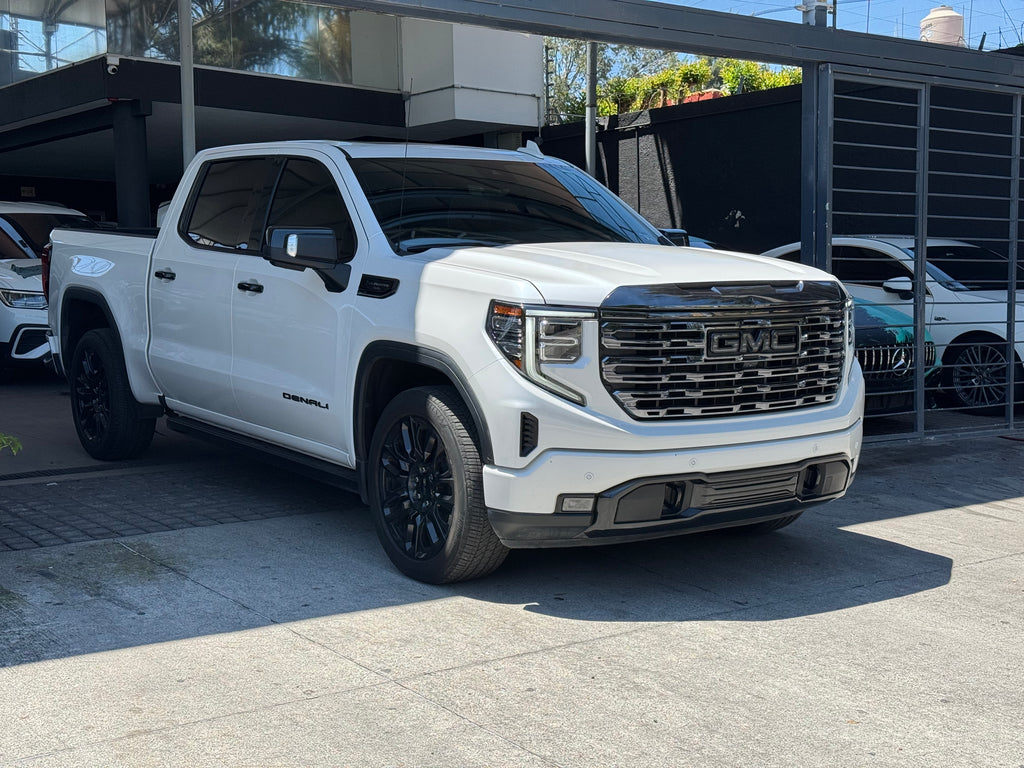 GMC Sierra Denali Ultimate 2024
