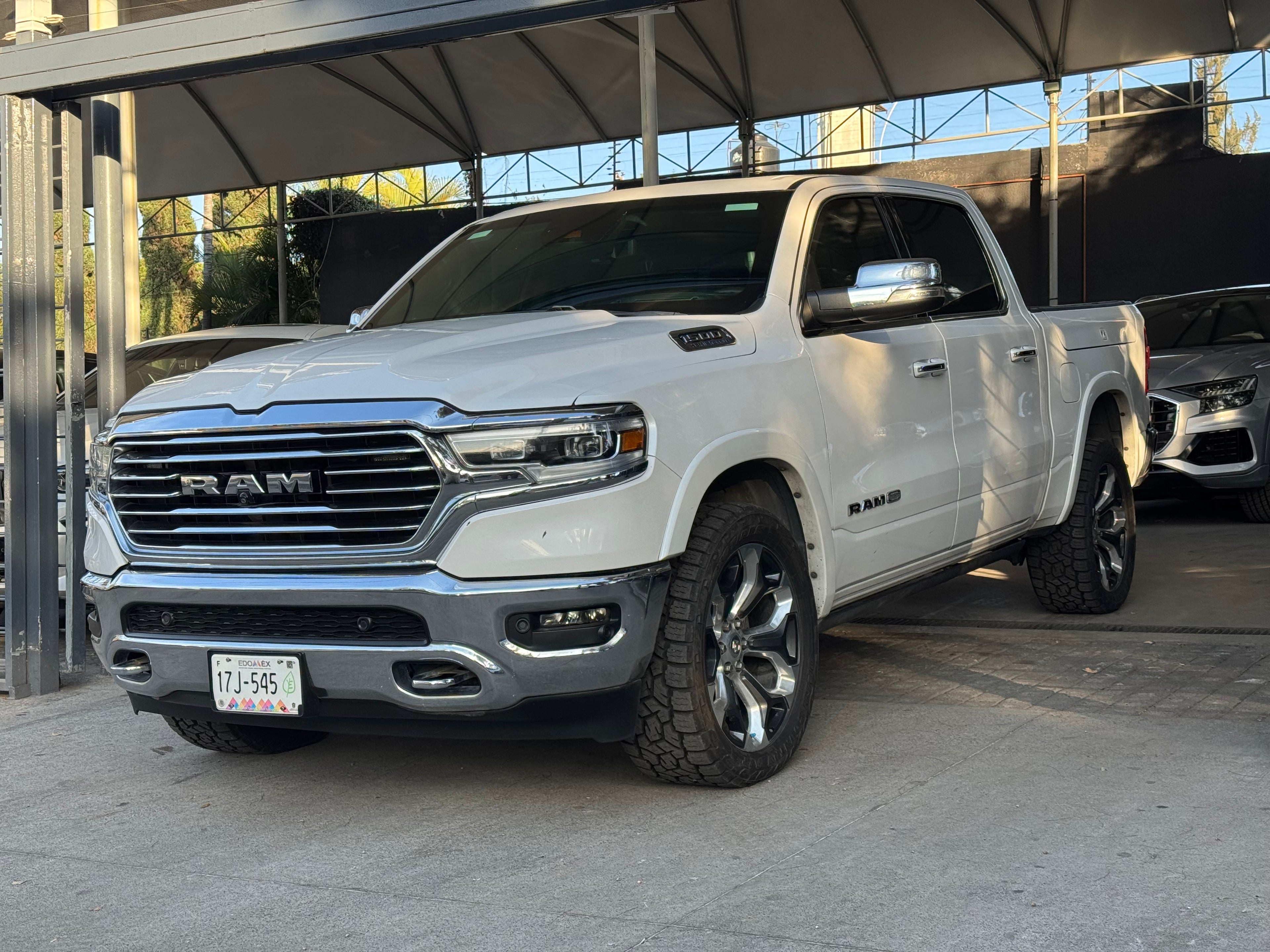 RAM 1500 longhorn 2022 blindaje 5