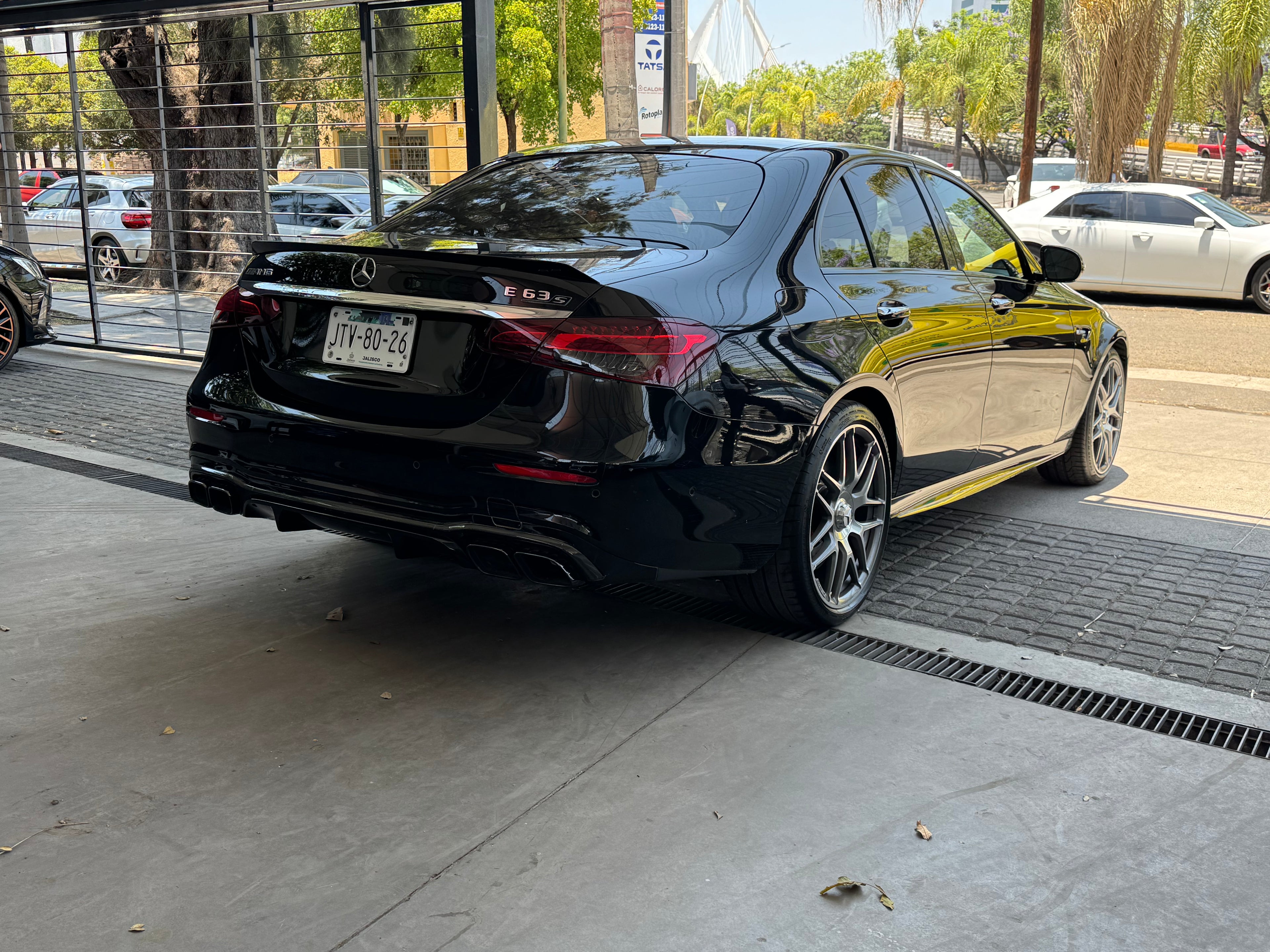 Mercedes Benz AMG E63S 2023