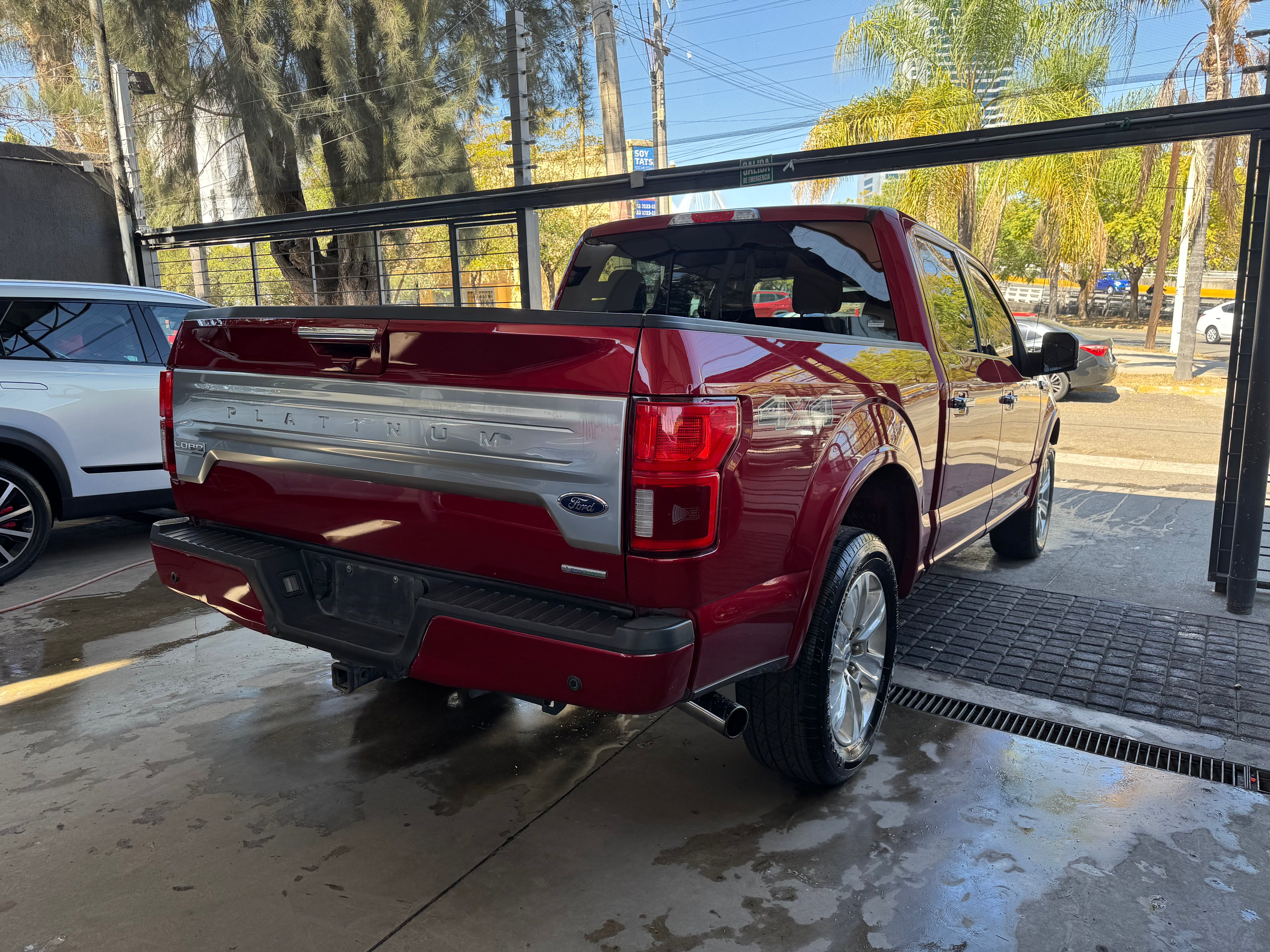 Ford Lobo Platinum 2019