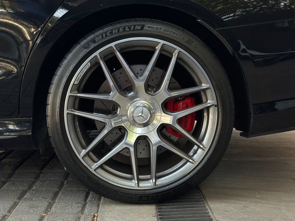 Mercedes Benz AMG E63S 2023