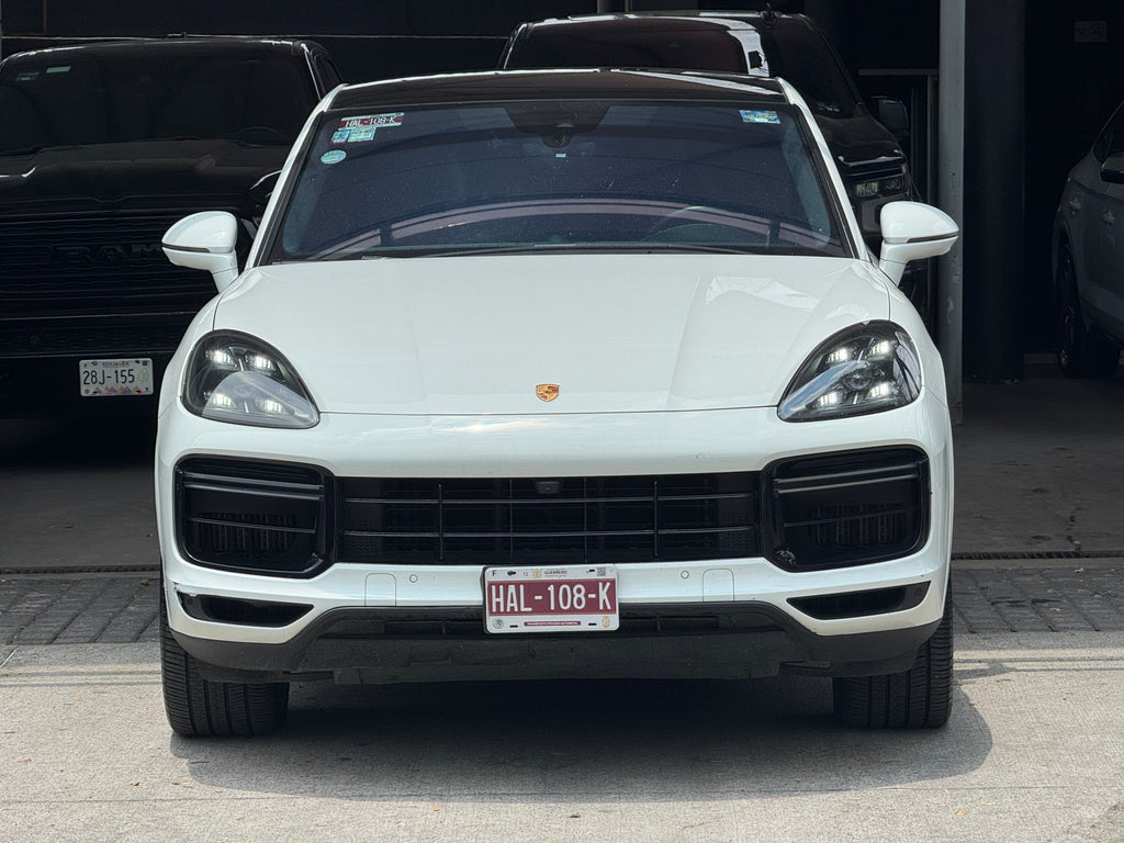 Porsche Cayenne turbo s 2020