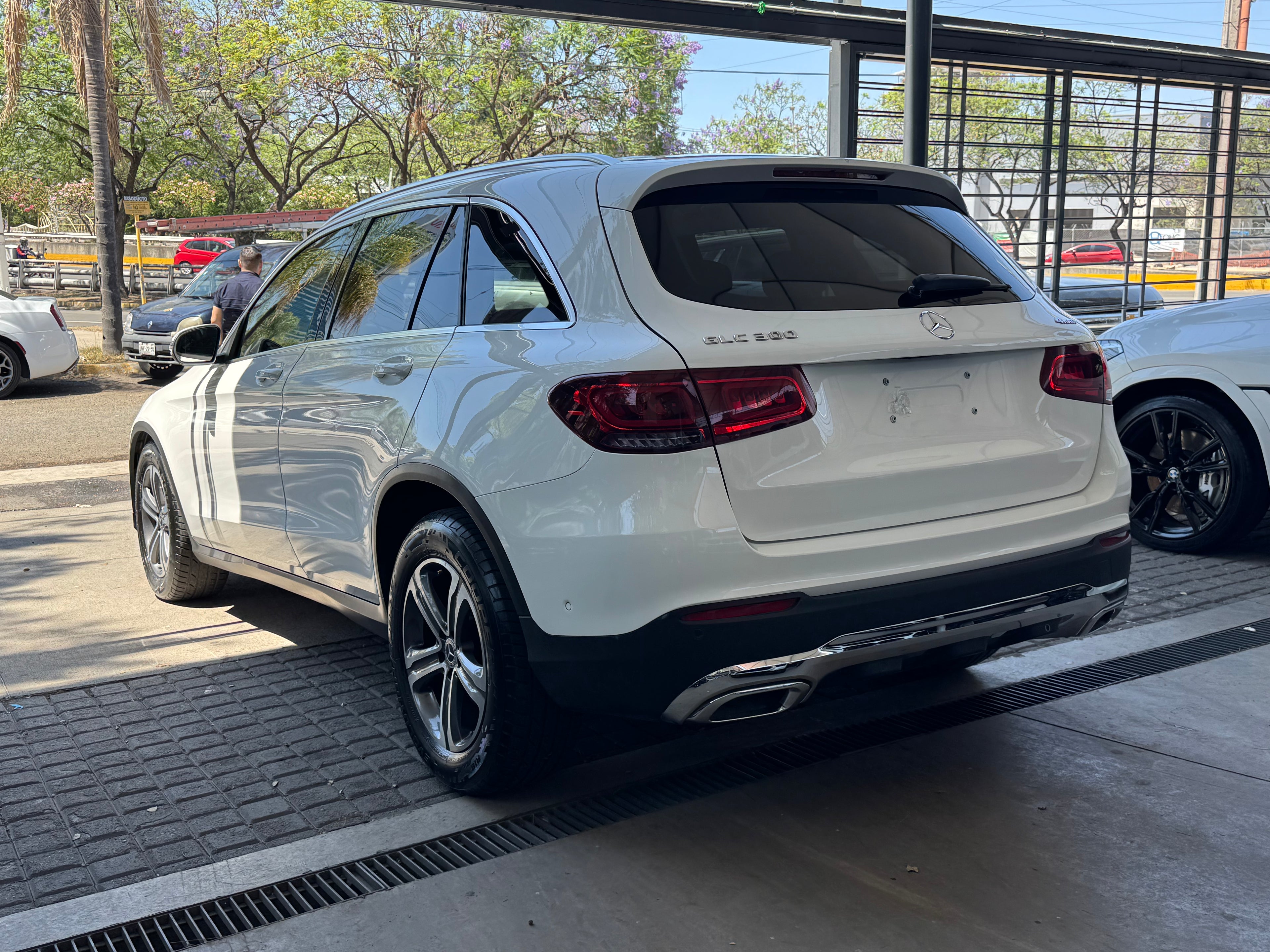 Mercedes GLC 300 2021