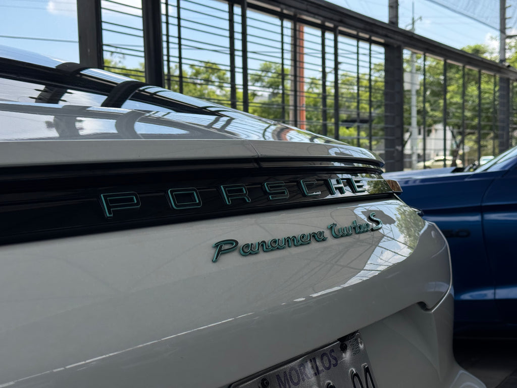 Porsche Panamera Hybrid 2017
