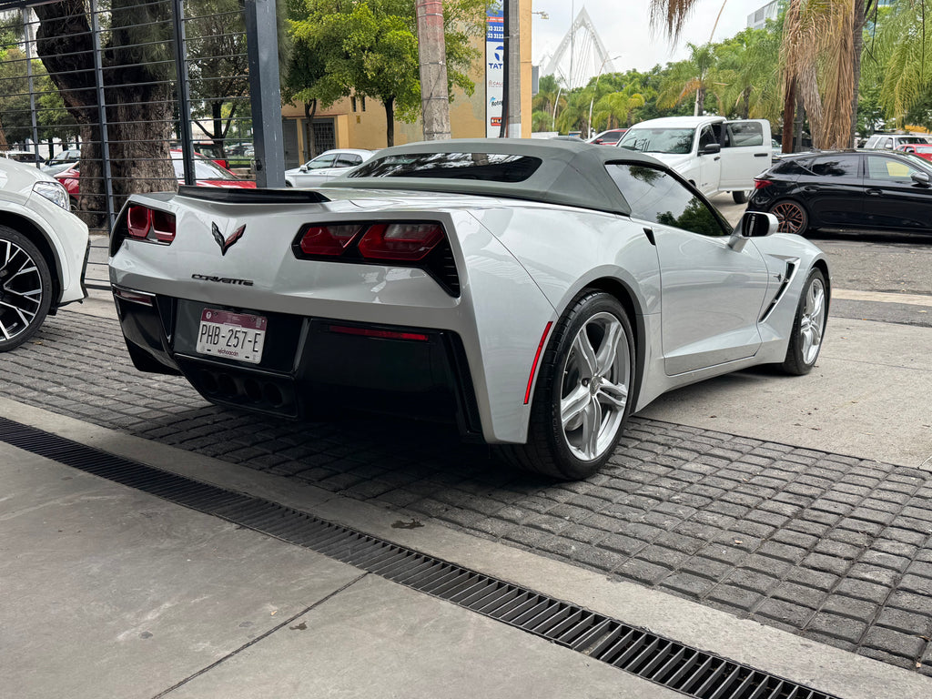 Corvette stingray convertible 2016