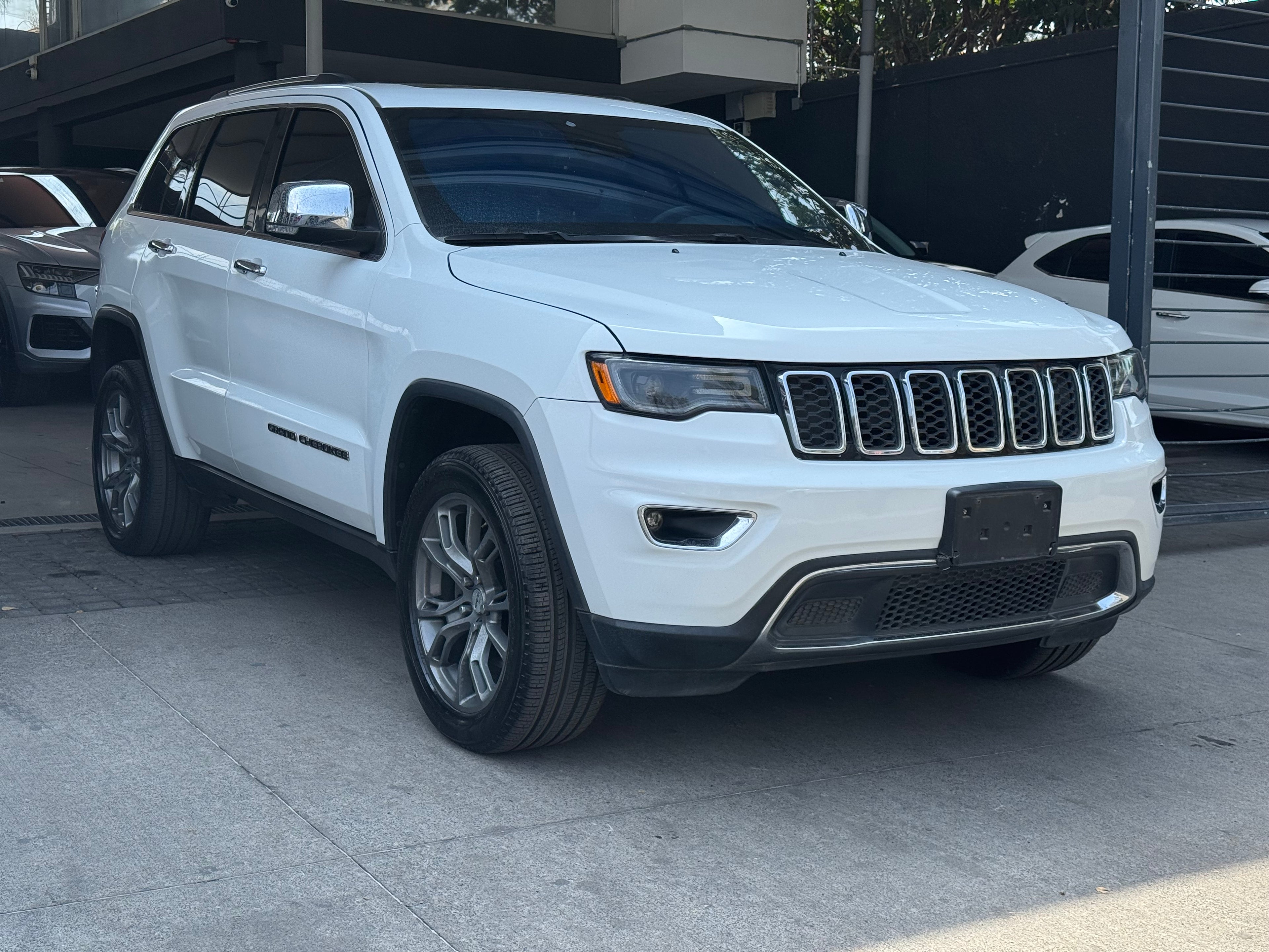 Jeep Grand Cherokee V8 2017