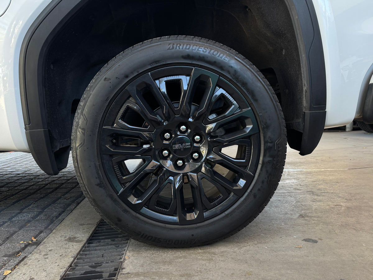 GMC Sierra Denali Ultimate 2024